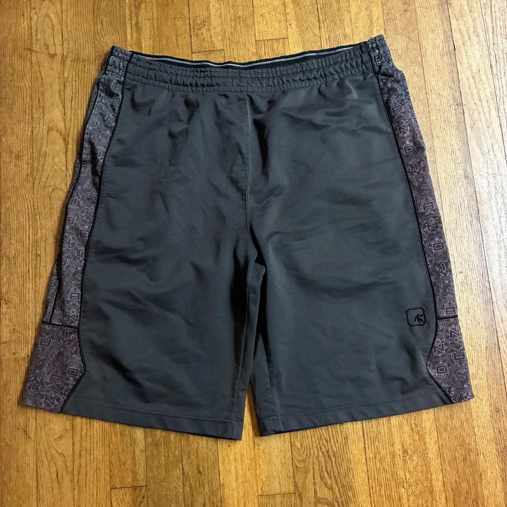 AND1 Vintage Gray Baggy Basketball Cargo Shorts Mens Y2K Hip Hop Side Panel